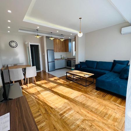 Apartment Luxury Explorer Podgorica Zewnętrze zdjęcie