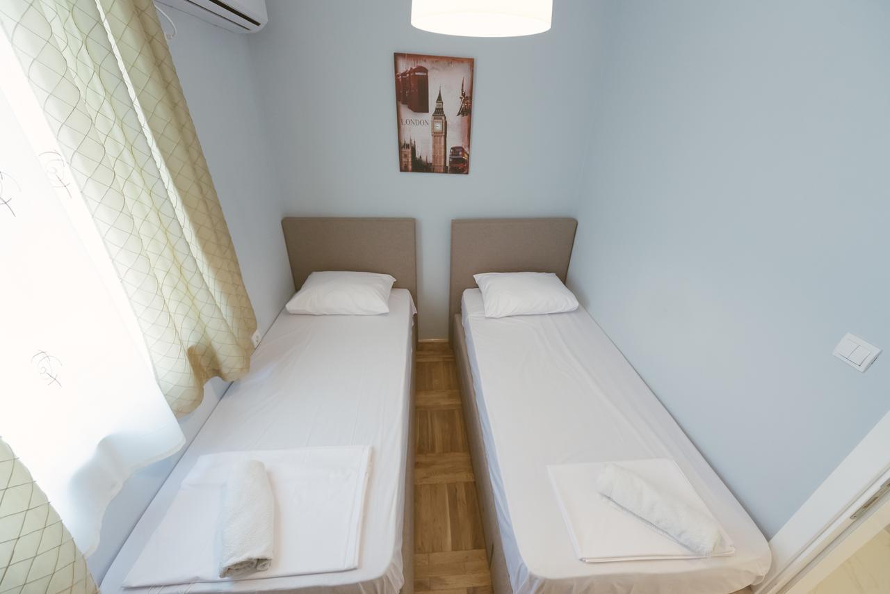 Apartment Luxury Explorer Podgorica Zewnętrze zdjęcie