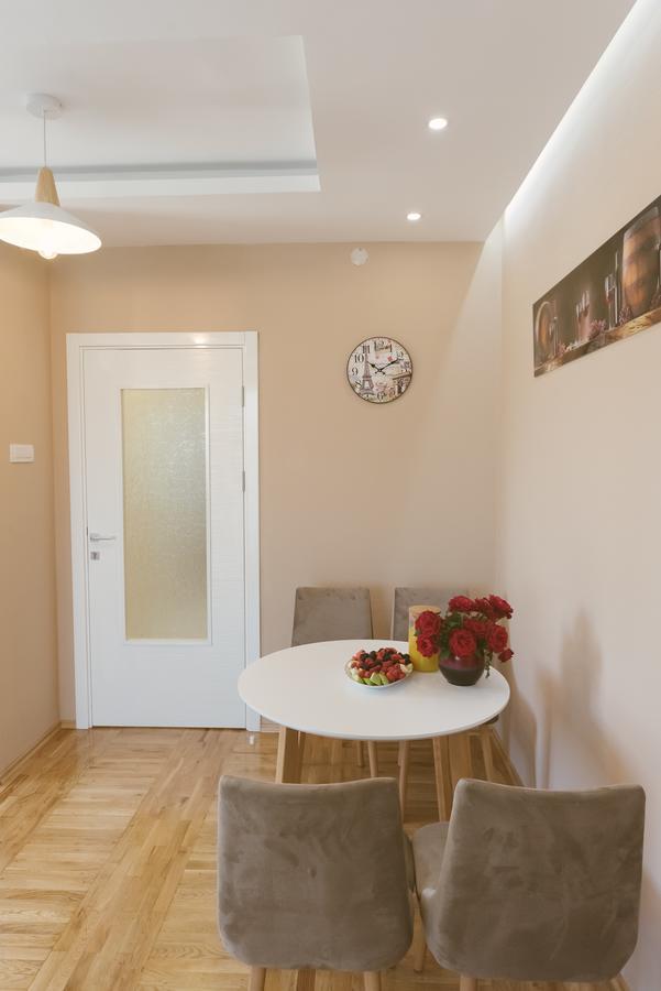 Apartment Luxury Explorer Podgorica Zewnętrze zdjęcie